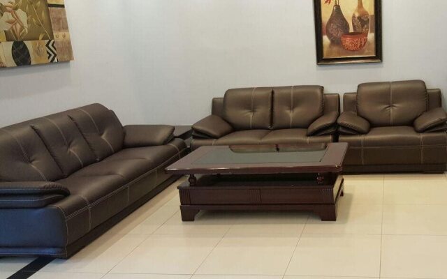 Al Thuriah Hotel Apartment