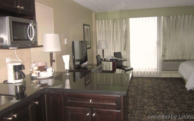 Park Inn & Suites by Radisson, Vancouver