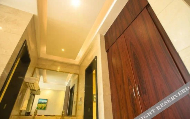 Xiangzhigou Maple Valley Holiday Hotel