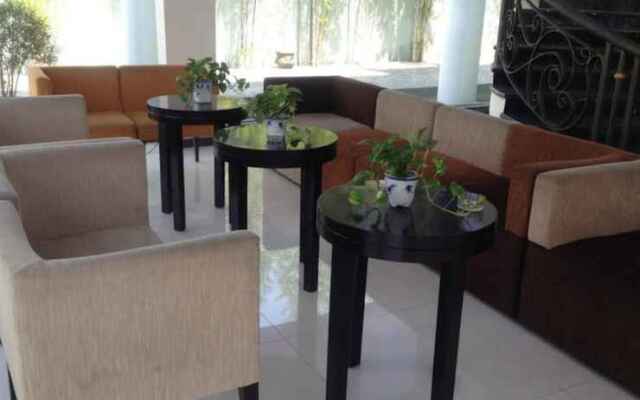 Hotel Puri Indah