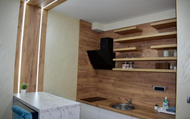 Pink House Apartments