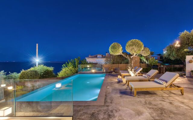 Pasithea Elegant Villa