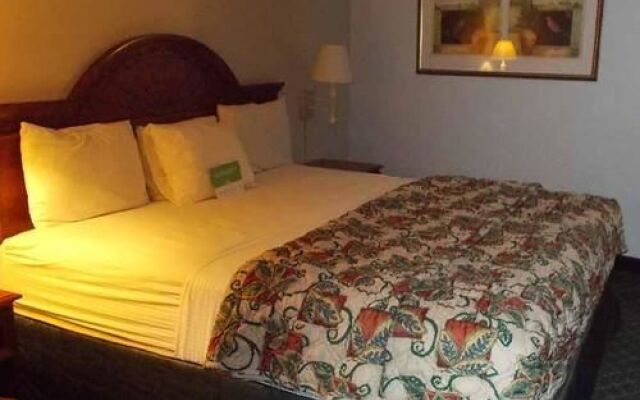 Magnuson Hotel Hattiesburg