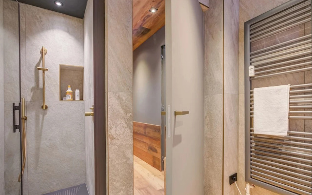 Simona Luxury Apartment few steps from sk