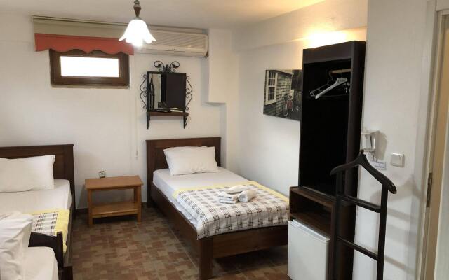 Adahan Bozcaada Otel
