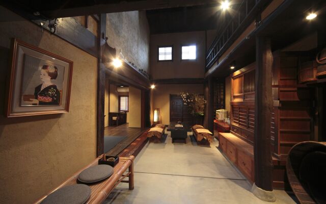 Gion - Kinpyo