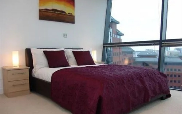 Quay Apartments Salford Quays Media City