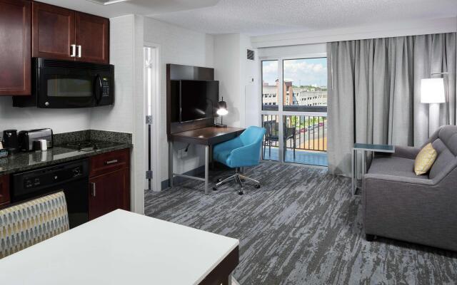 Hampton Inn & Suites Memphis-Beale Street