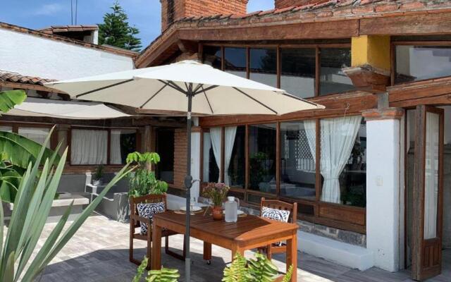 Rustic House With Excellent Finishes Very Comfortable