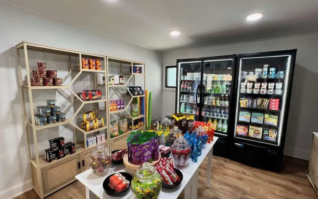 Dayton House Resort, BW Signature Collection