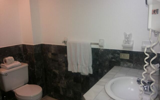 Apart-Hotel Suites Reforma