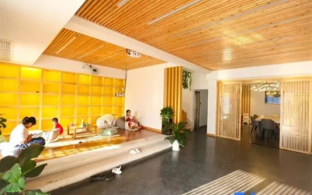 Zhangjiajie Wulingyuan Bamboo Holiday Homestay – People – Zhangjiajie