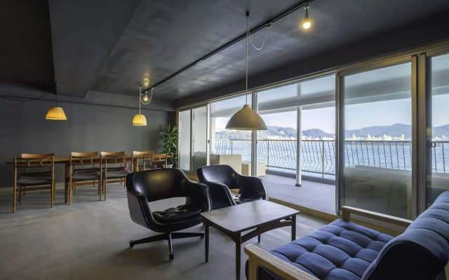 uzuhouse - Hostel