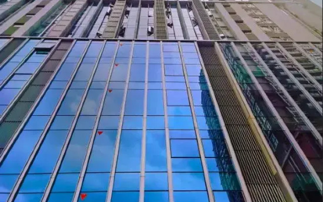 Davis International Apartment (Longhua Bus Station Qinghu Branch)