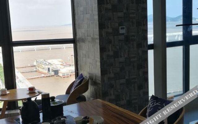 Zhoushan Haijian 18she Hotel