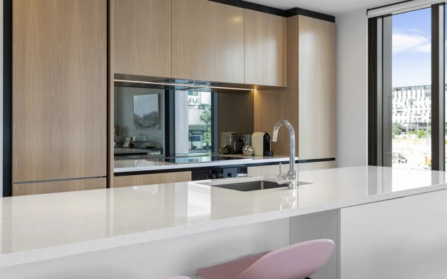 Modern & elegant living Wynyard Quarter