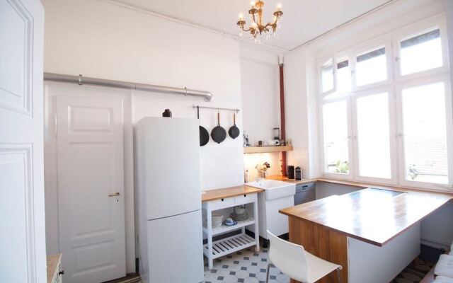 Boutique Charme Apartments 6