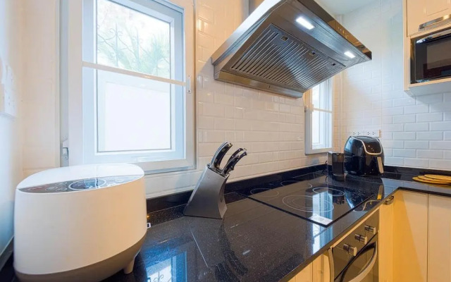 5 Bedroom Pool Villa In City Center- Bv1