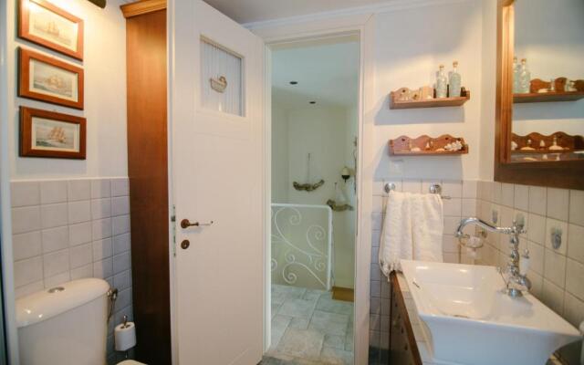 Dreamcatcher Luxury Villa, 1 min walk to beach