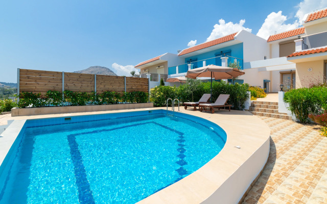 Kolymbia Village