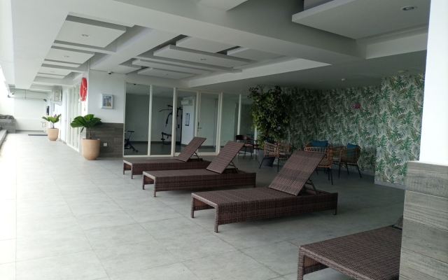Relaxing Studio At Mataram City Apartment