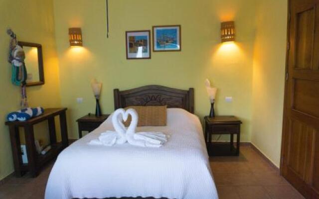 Sea Hawk Suites