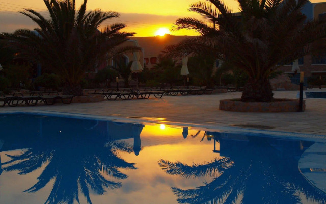 Santo Miramare Resort