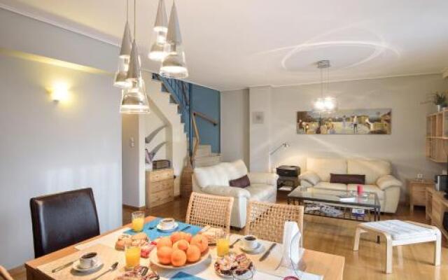 Dimitris Home