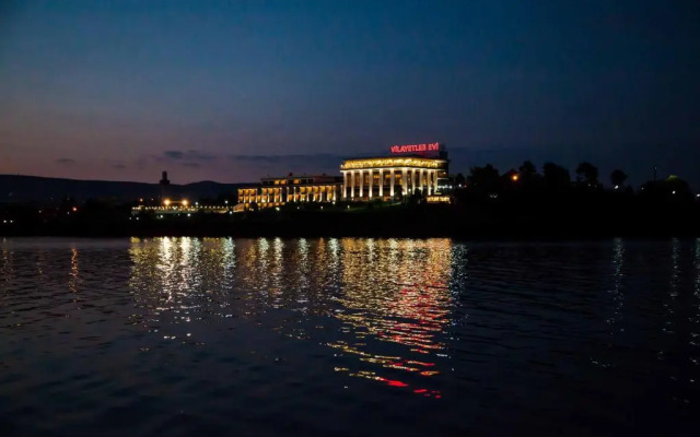 Ve Hotels Golbasi