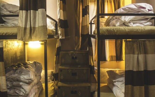 Wanderthirst Backpackers Hostel