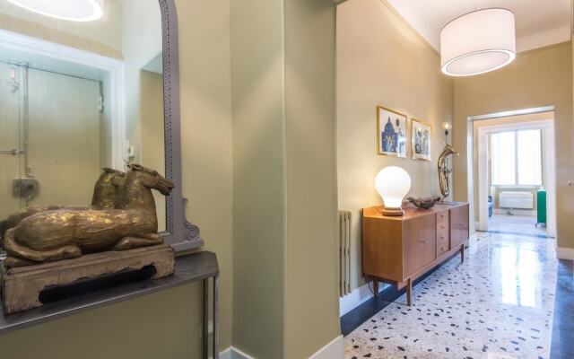 RSH Trastevere Bright Enchanting Apartment