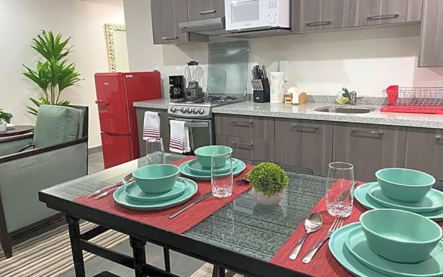 GRAN UBICACIÓN, en la zona de SANTA FE, KING BED