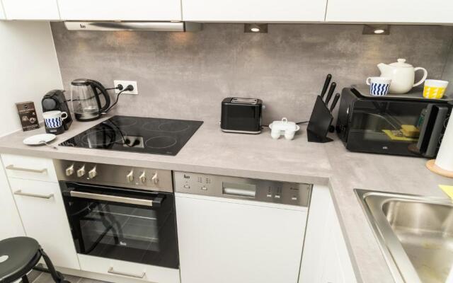 Sigmund Freud Lounge by ichbucheAT