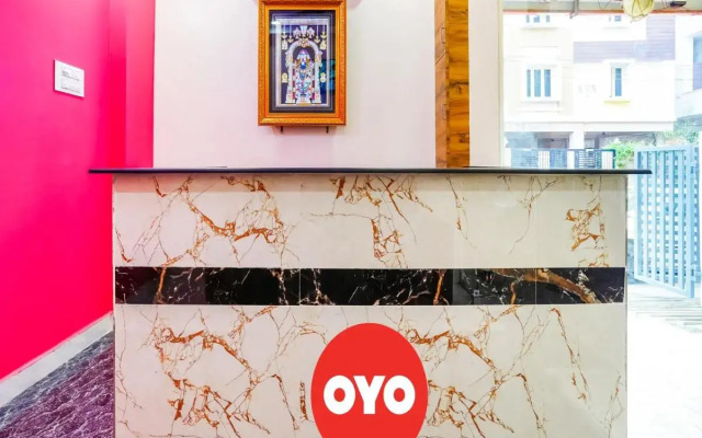 OYO Flagship 807564 Hotel Pvs Grand