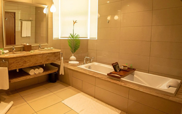 Sands Suites Resort & Spa