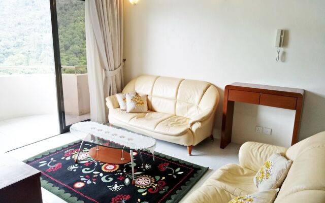 Batu Ferringhi By the Sea Holiday Home
