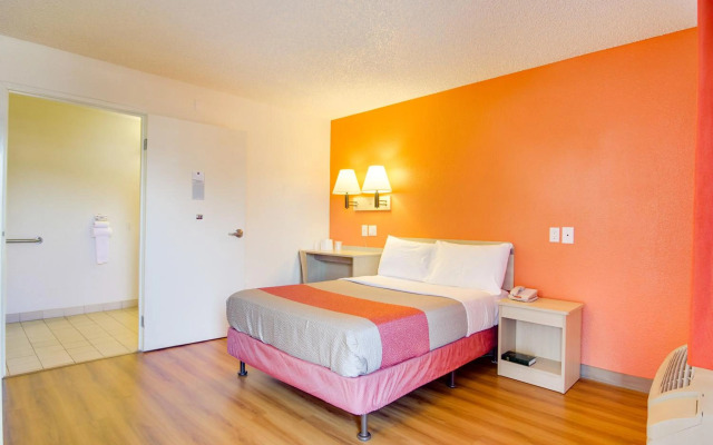 Motel 6 Tacoma, WA - Fife