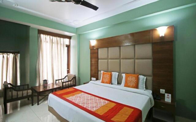 Hotel Charlene - Mall Road, Mussoorie