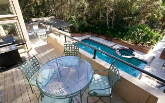 Duck Hawk 22 by RedAwning