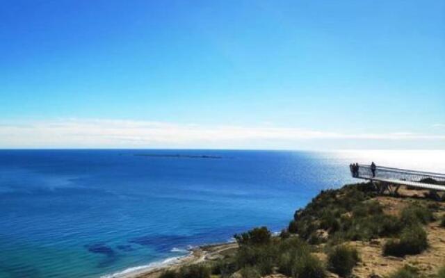 MEDITERRANEAN BEACH APARTMENT 180º SEA & ISLAND VIEWS