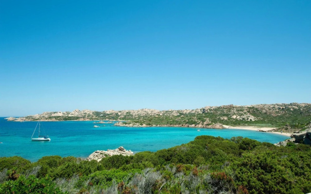 Amazing Home in Golfo Aranci With 2 Bedrooms