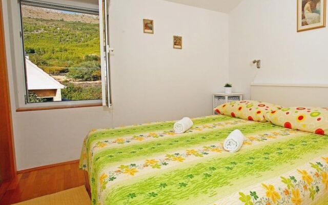 Apartments Dama (ex Danica)