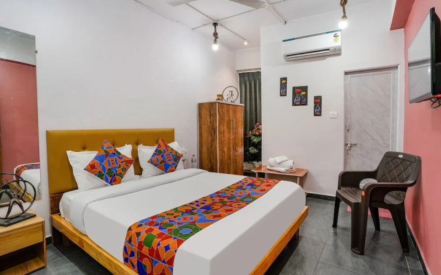 Hotel Skycity Premium AC Room in Surat