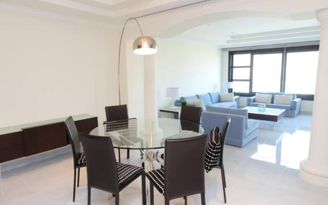 Beautiful Townhouse Marina View