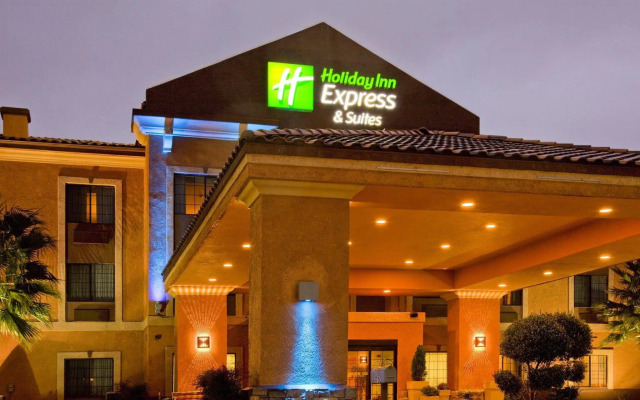 Holiday Inn Express Hotel & Suites Hesperia by IHG