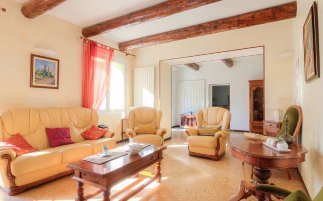 Holiday home Route de la Roque