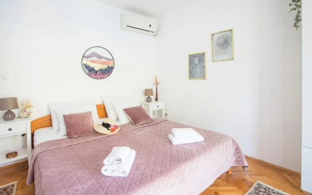Mesmerizing Studio Flat Near Kotor Bay in Tivat