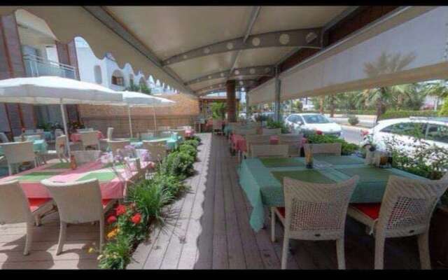 Marin-A Hotel