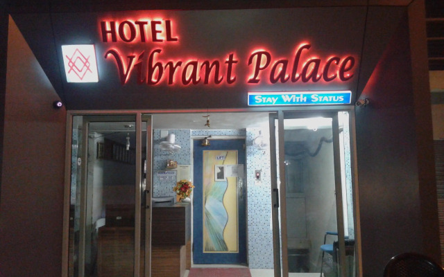Hotel Vibrant Residency