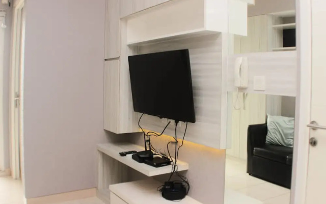 Warm And Enjoy Living 2Br At Springlake Summarecon Bekasi Apartment
